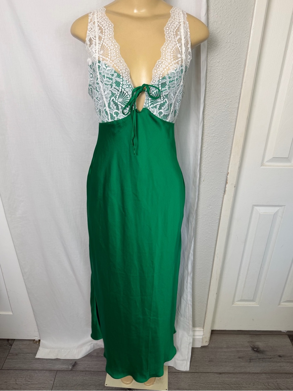 Free People Countryside Maxi Slip Dress green SMALL NWT - Picture 4 of 12